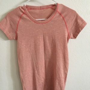 Lululemon short sleeve athletic top